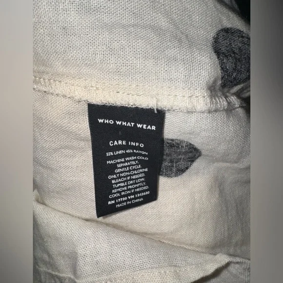 Who What Wear Ivory Blouse with Black Dots - Picture 4 of 4